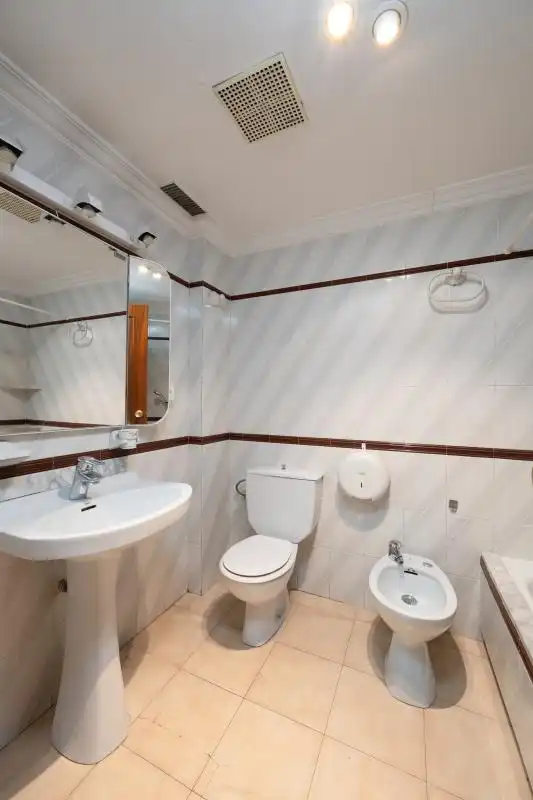 Bathroom of Flat for sale in Ibi  with Heating and Storage room