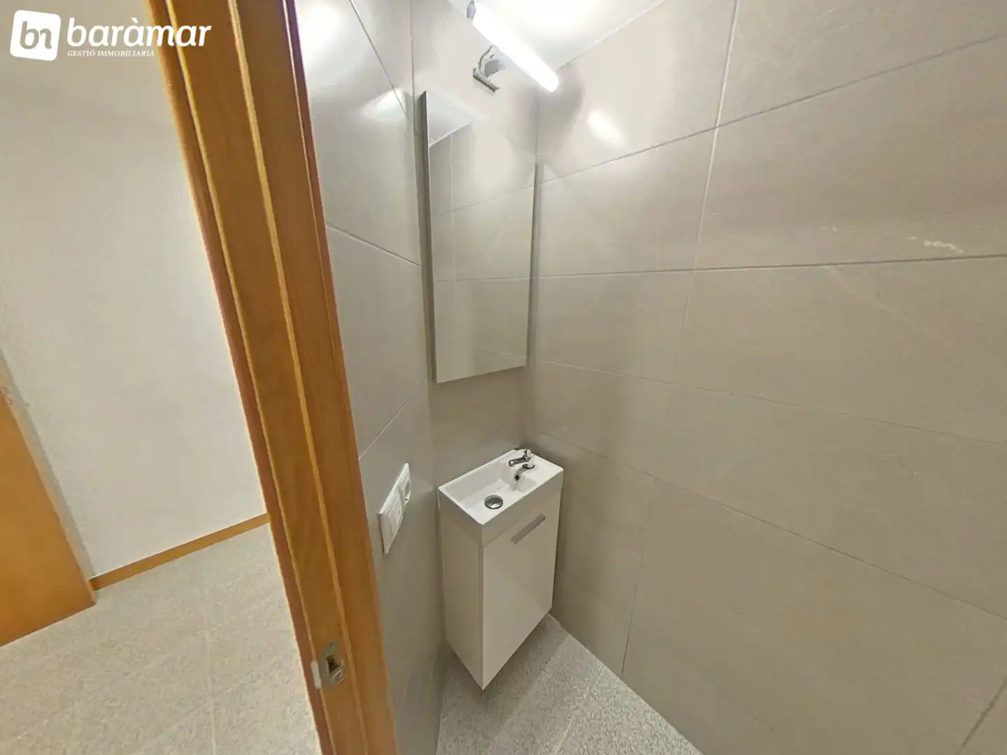 Bathroom of Apartments for sale in El Vendrell  with Terrace, Oven and Washing machine