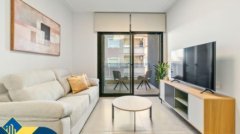 Apartamento con piscina comunitaria, en la provincia de Alicante, en la ciudad de Torrevieja, en la zona de Playa del Cura. 2 habi, imatge 2