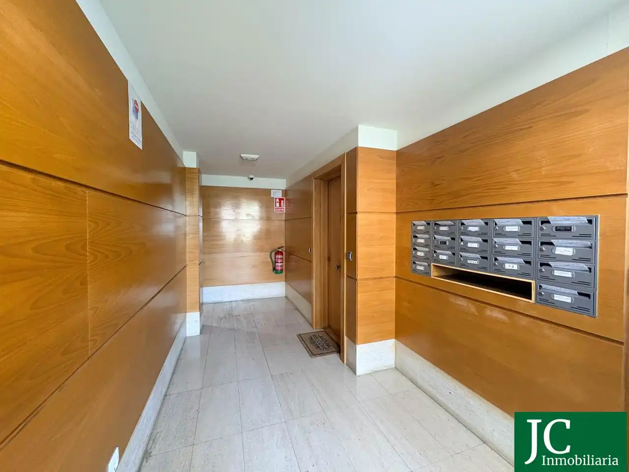 Planta baja en venta en Bárcena de Cicero con Calefacción, Jardín privado y Terraza