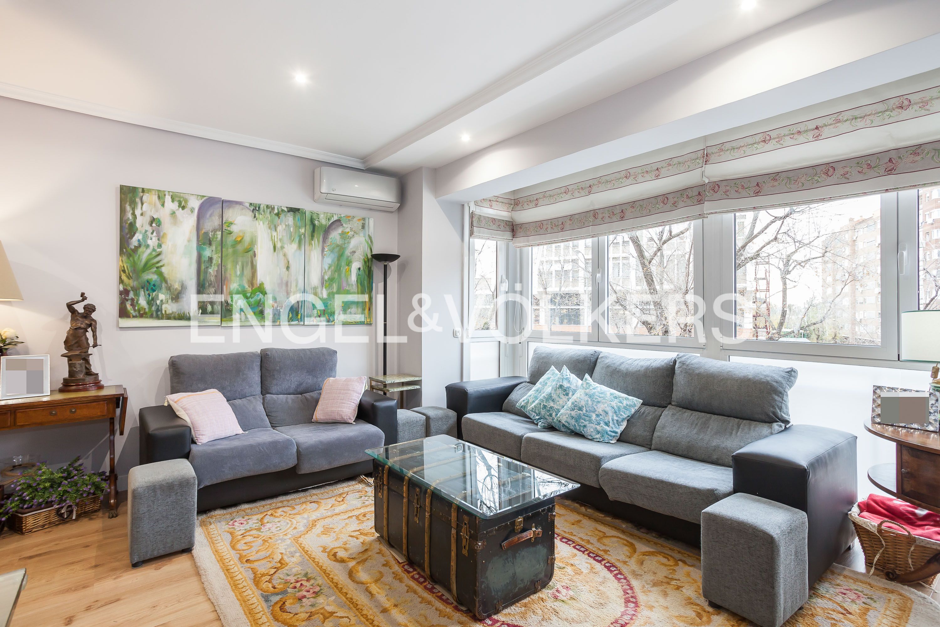 Sala d'estar de Pis de lloguer en  Madrid Capital amb Aire condicionat, Calefacció i Traster