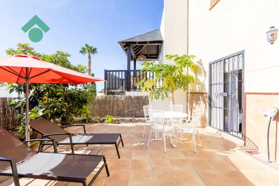 Maison jumelée à vendre à La Herradura