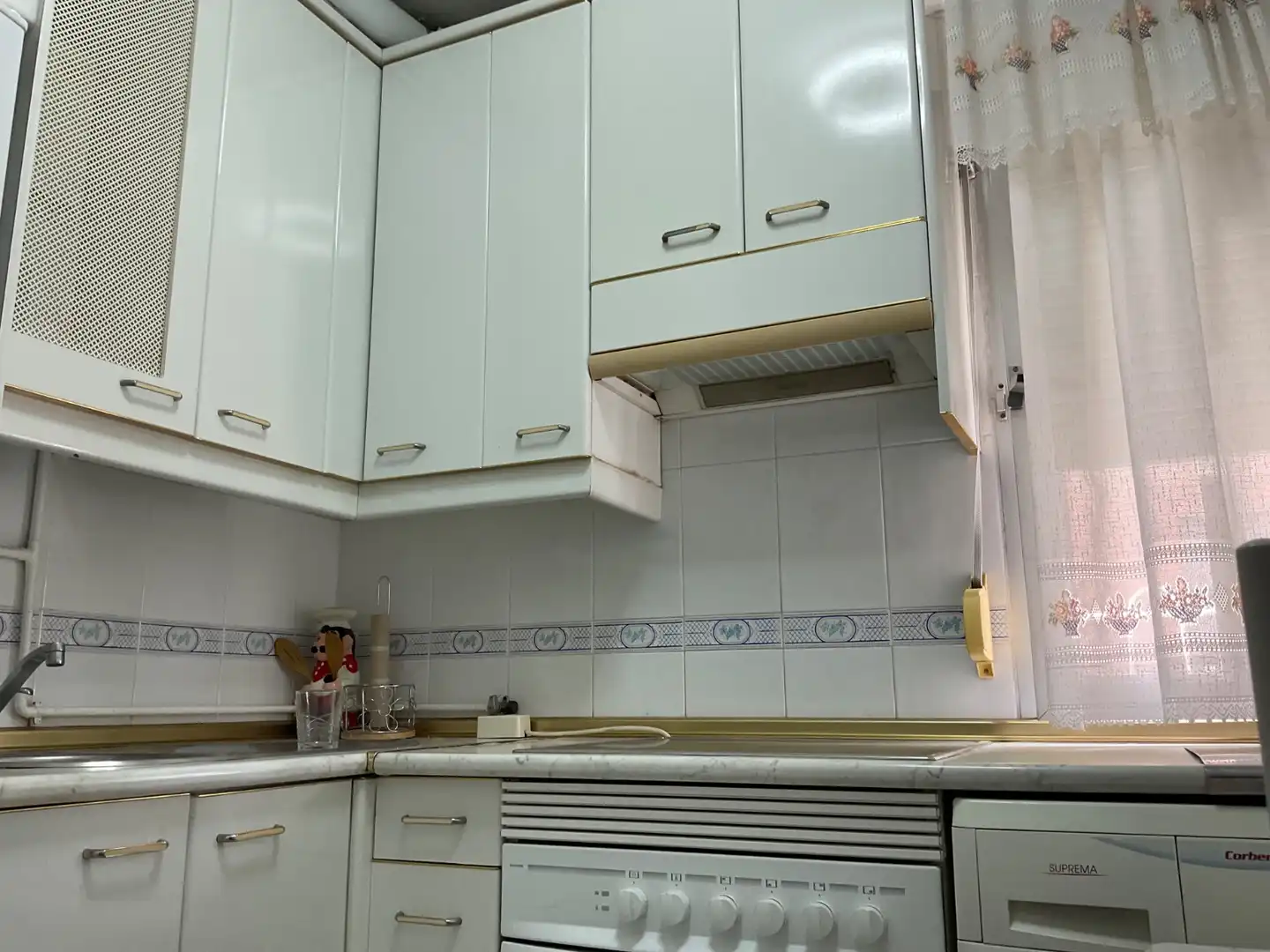 Cocina de Piso de alquiler en Madrid con Aire acondicionado, Amueblado y Horno