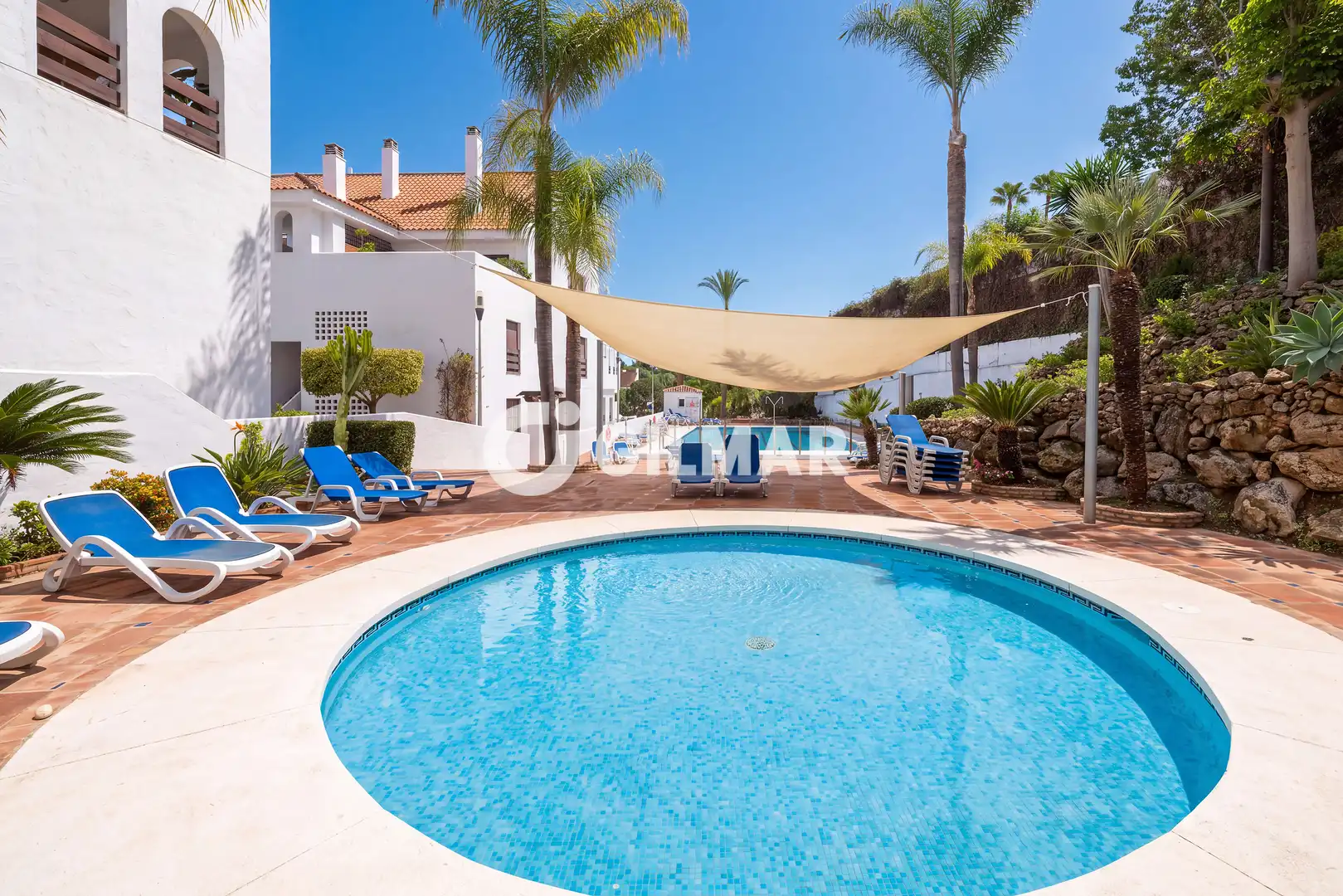 Vista exterior de Apartament en venda en Nueva Andalucía