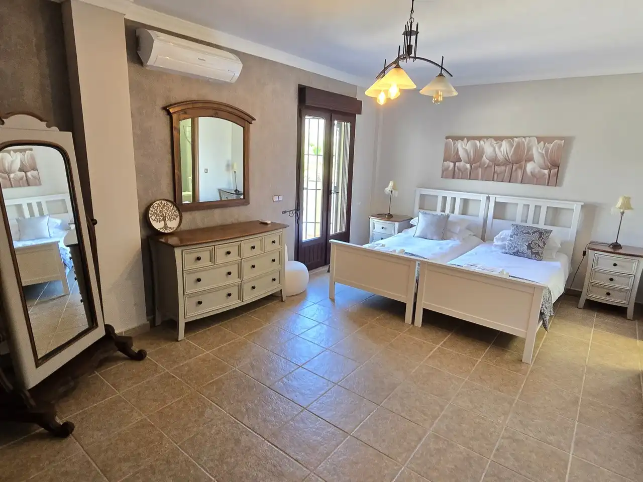 Bedroom of Houses for sale in Viñuela  with Air Conditioner, Terrace and Swimming Pool