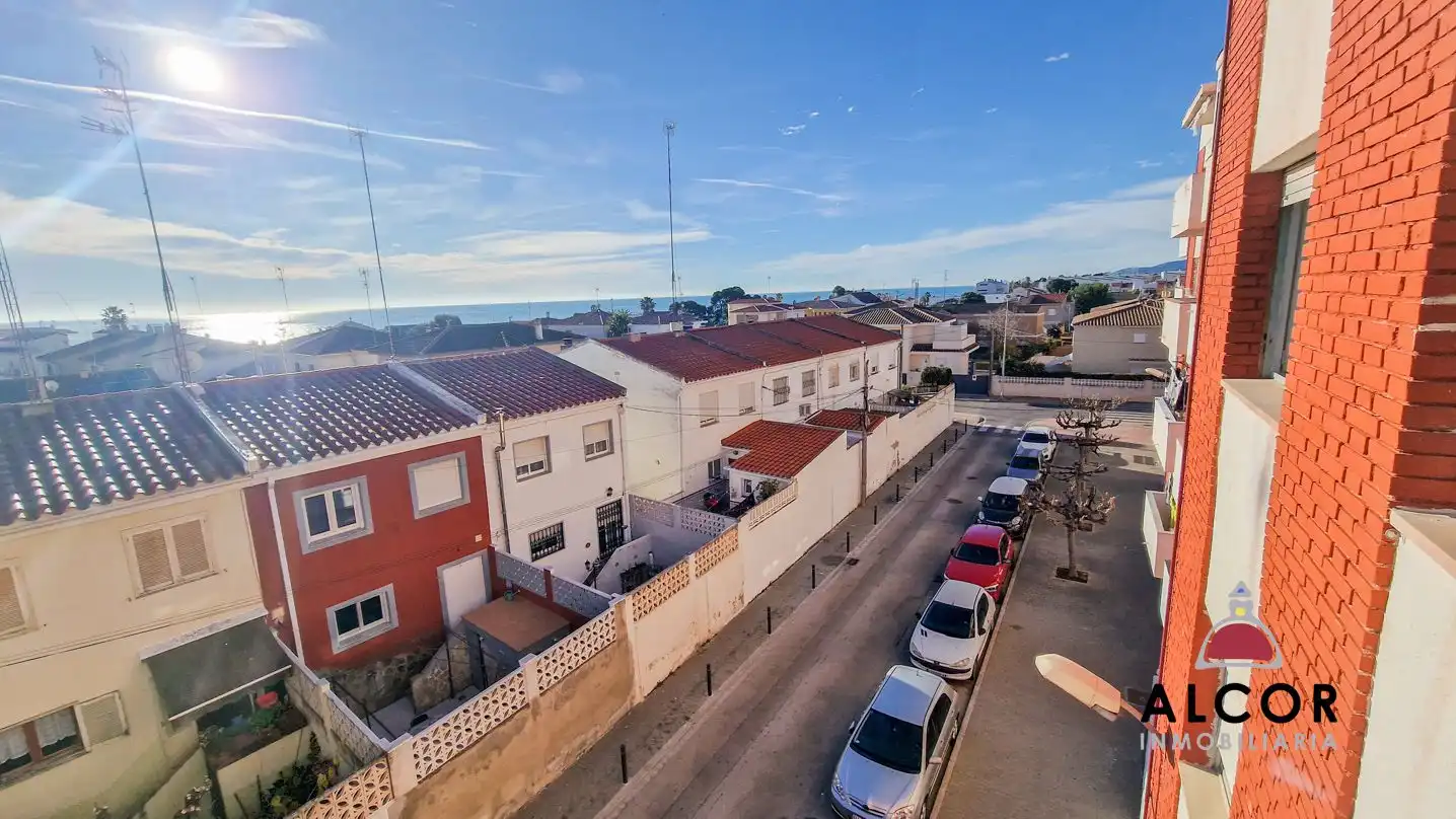 Vista exterior de Piso en venta en Vinaròs con Terraza