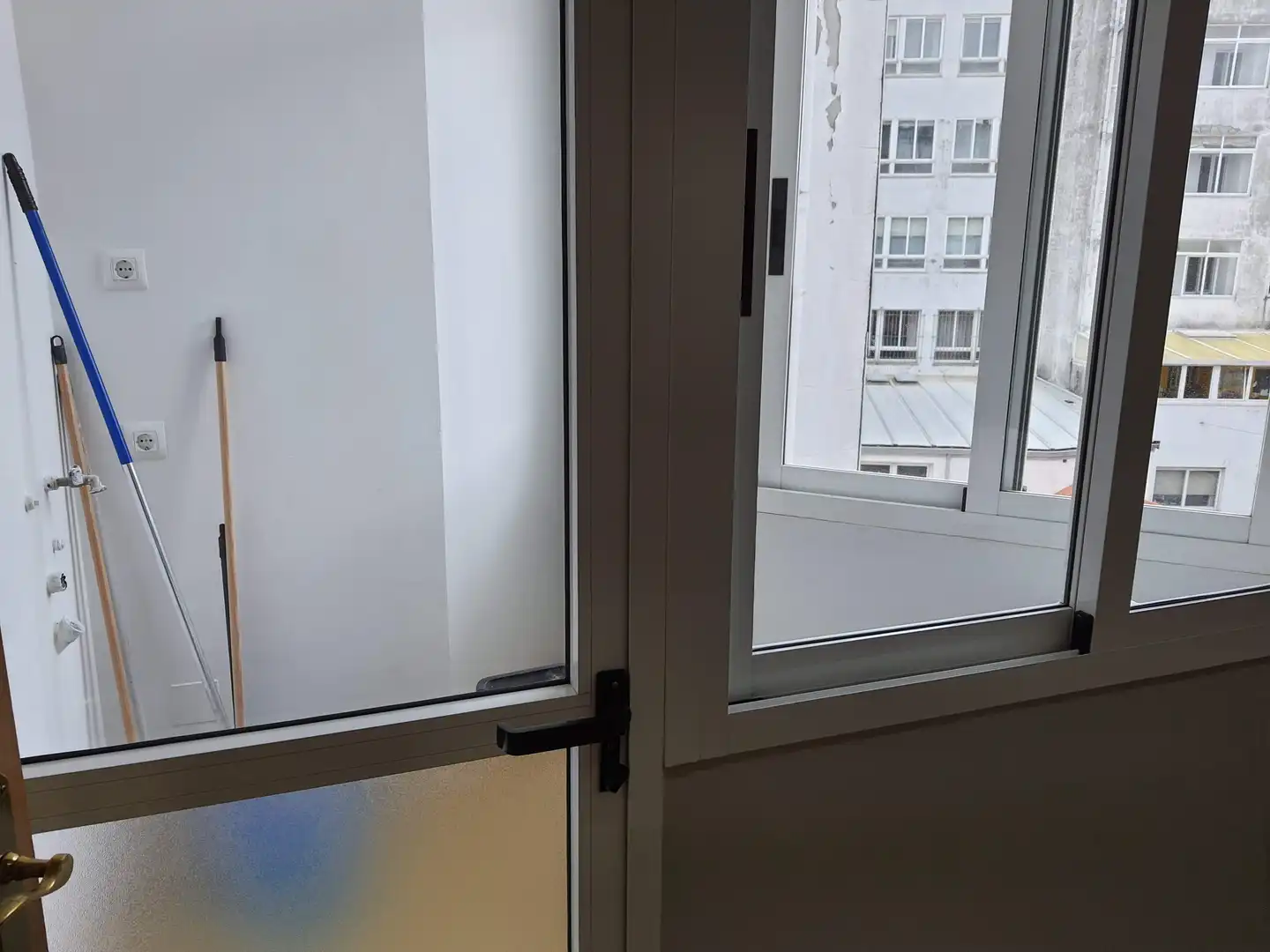Office space with lift to rent in Carballo, imagen 8