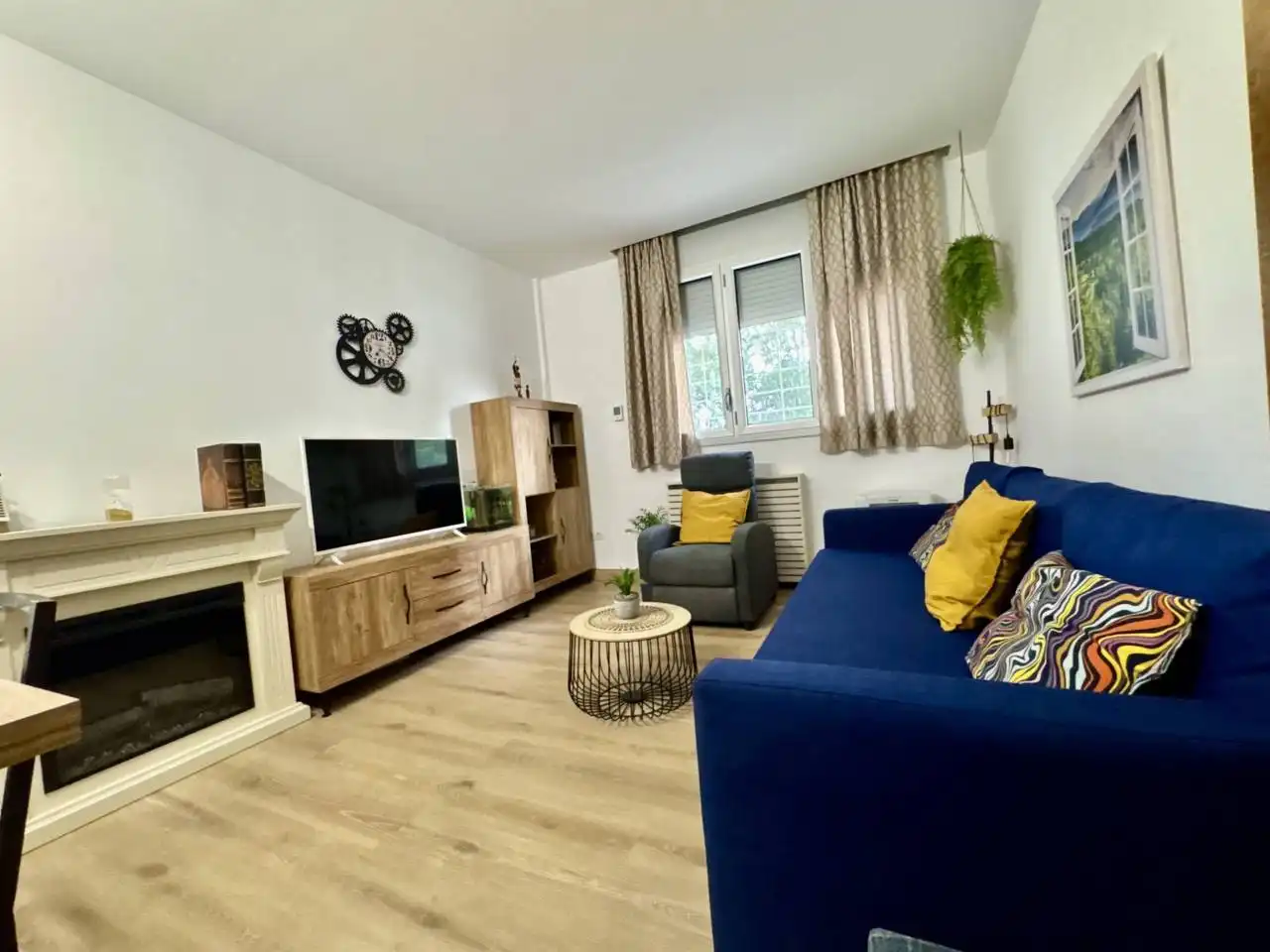 Sala d'estar de Pis en venda en La Roca del Vallès amb Aire condicionat, Calefacció i Jardí privat