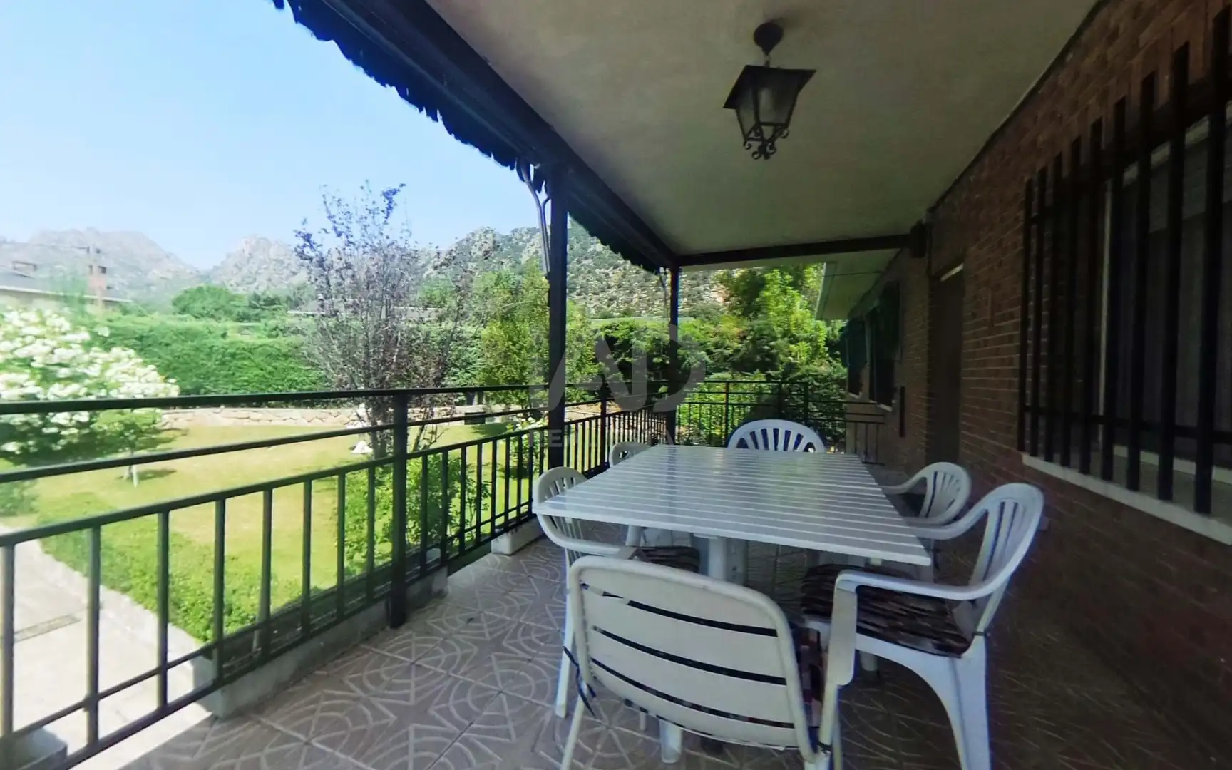 Terrassa de Casa o xalet en venda en La Cabrera amb Calefacció, Terrassa i Piscina