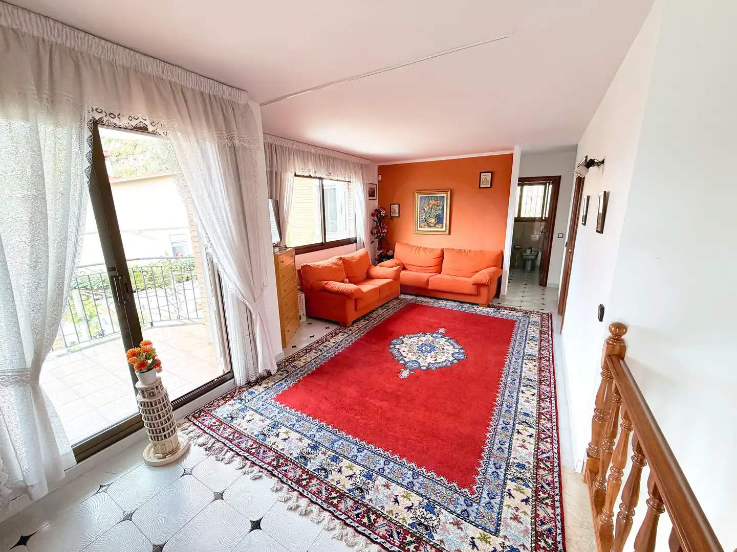 Sala d'estar de Casa o xalet en venda en Vallirana amb Aire condicionat, Calefacció i Terrassa