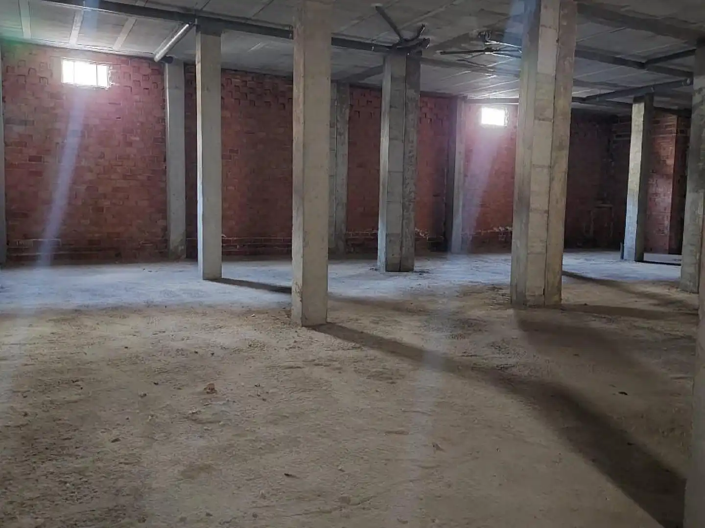 Local comercial en venda a Calle Profesor Isabel García, imagen 6