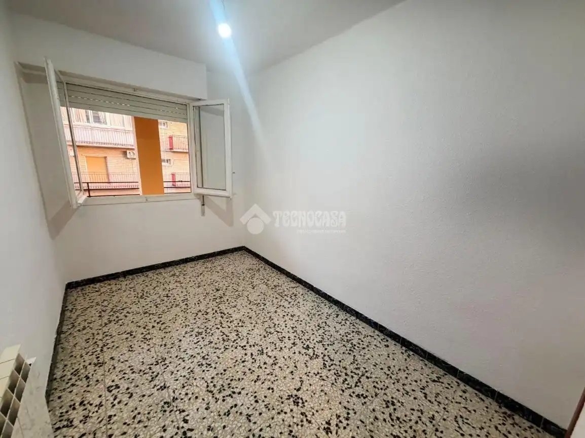 Habitación de Piso en venta en Zaragoza