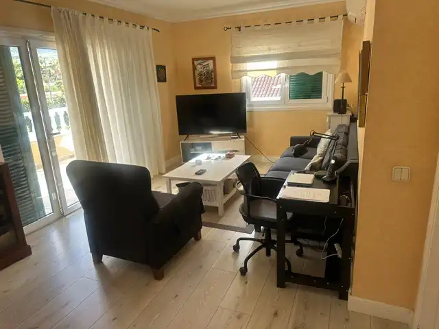 Sala d'estar de Casa o xalet en venda en Puerto de la Cruz amb Jardí privat, Terrassa i Moblat