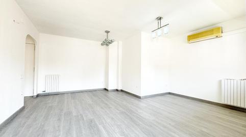 Foto 2 de Pis en venda a Carrer D'alexander Bell, Ca n'Aurell, Barcelona