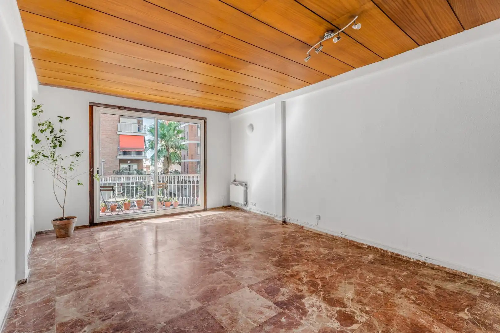 Living room of Flat for sale in Barcelona  with Heating, Terrace and Balcony
