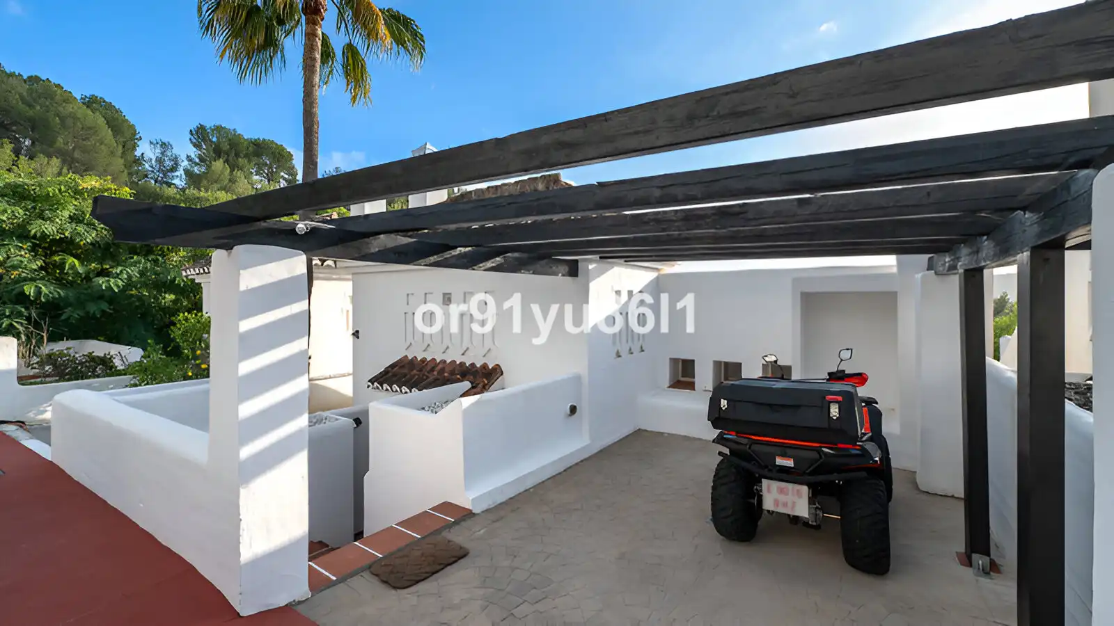 Vista exterior de Casa adosada en venta en Istán con Aire acondicionado, Calefacción y Jardín privado