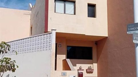 Se vende casa adosada OKUPA en Fula Agüimes Las Palmas