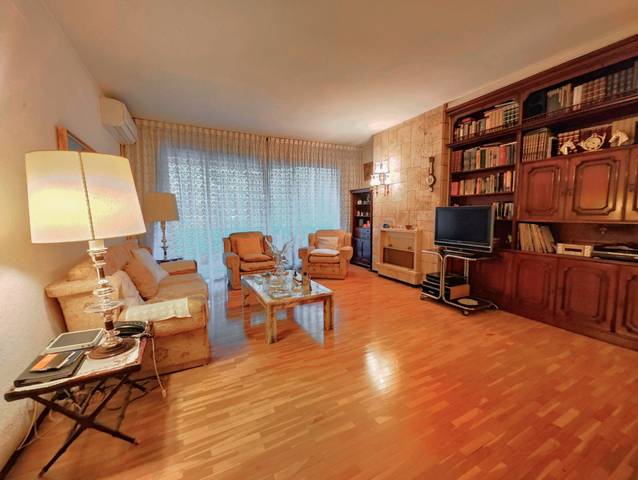 Piso en Venta en L'Antiga Esquerra de l'Eixample