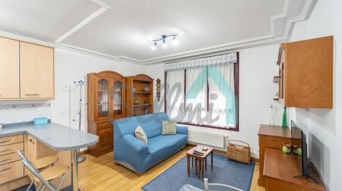 Photo 3 of Flat to rent in López del Vallado, Fozaneldi - Tenderina, Oviedo