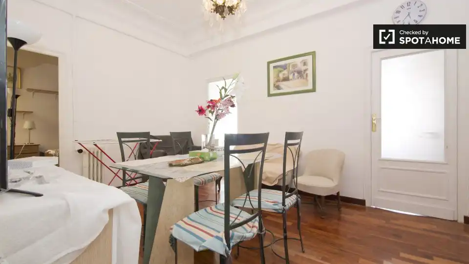 Habitación en Ibiza de Madrid