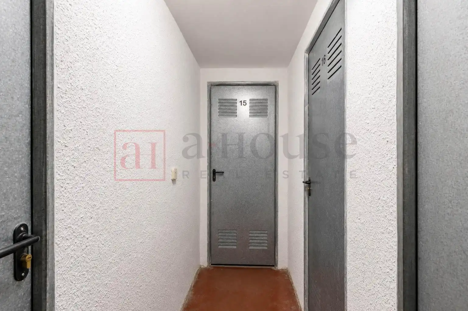 Planta baja en venta en Madrid con Aire acondicionado, Calefacción y Jardín privado