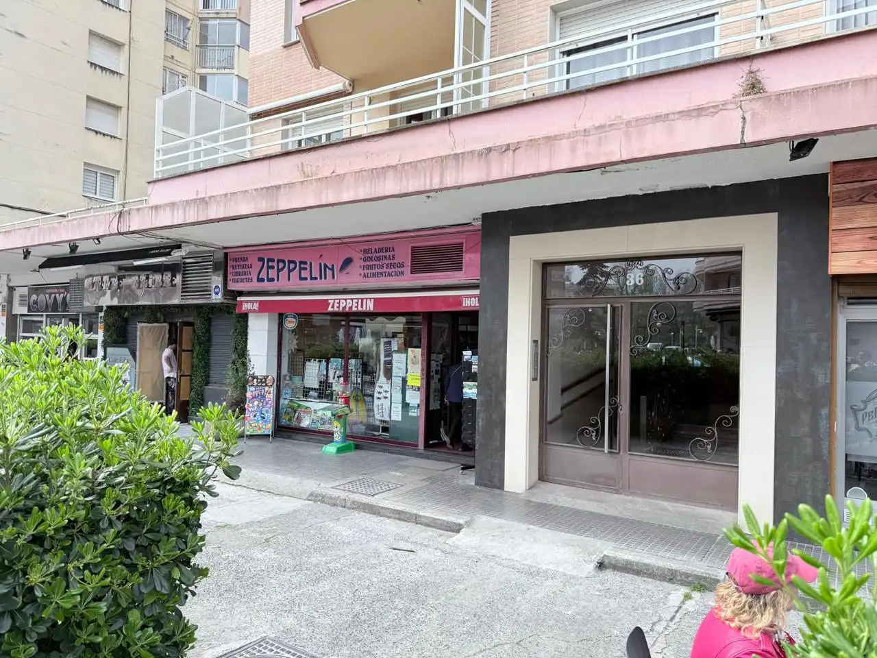 Commercial properties for sale in Castro-Urdiales  with Air Conditioner