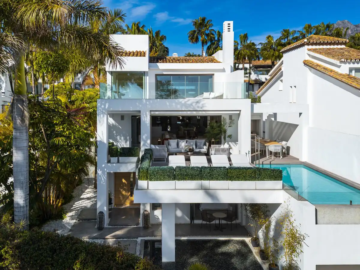 Exterior view of Detached homes for sale in Marbella  with Air Conditioner, Private garden and Terrace