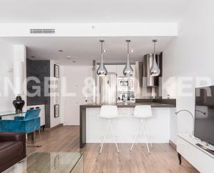 Cuina de Apartament de lloguer en  Madrid Capital amb Aire condicionat, Calefacció i Terrassa