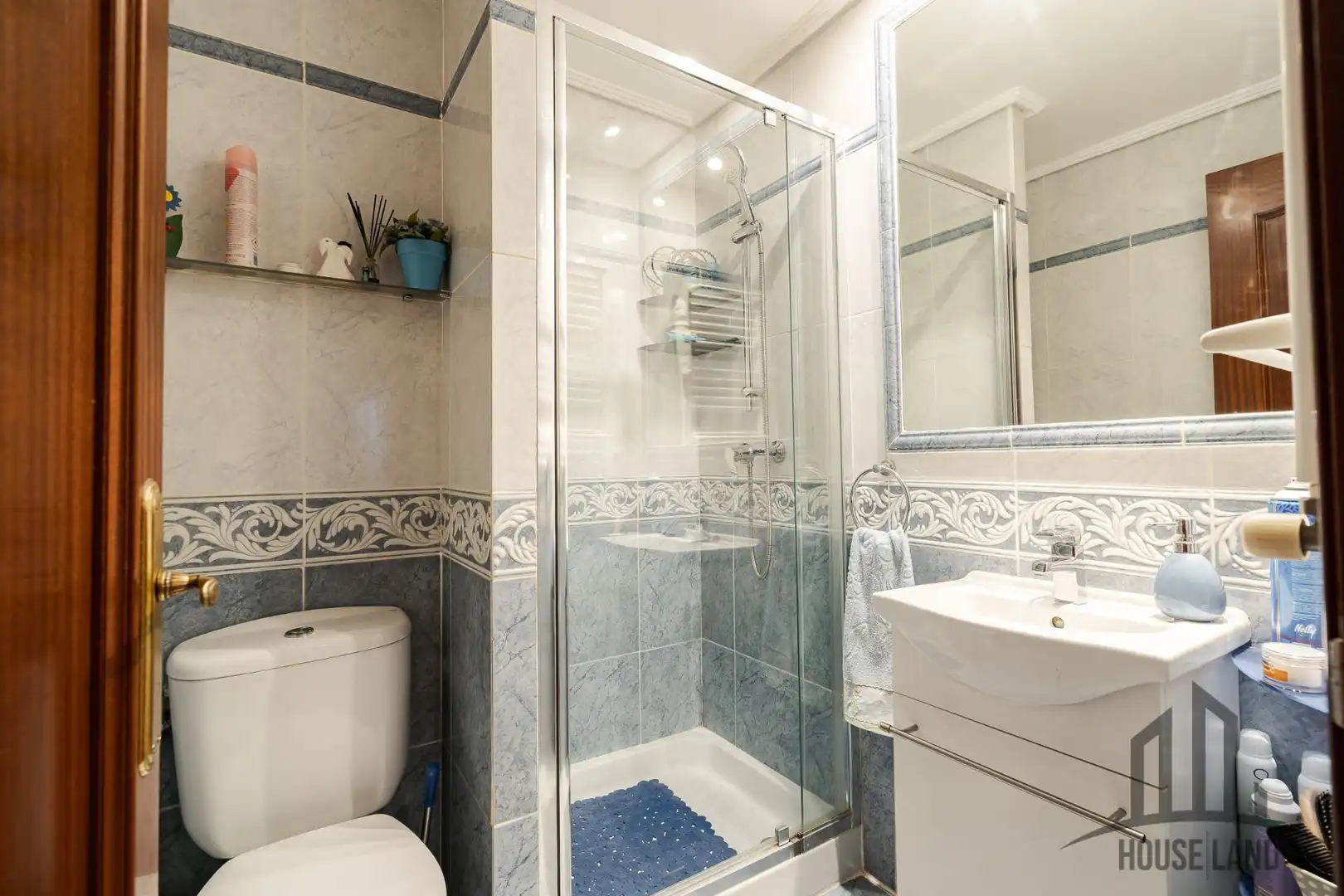 Bathroom of Houses for sale in Fuentenovilla  with Air Conditioner, Heating and Private garden
