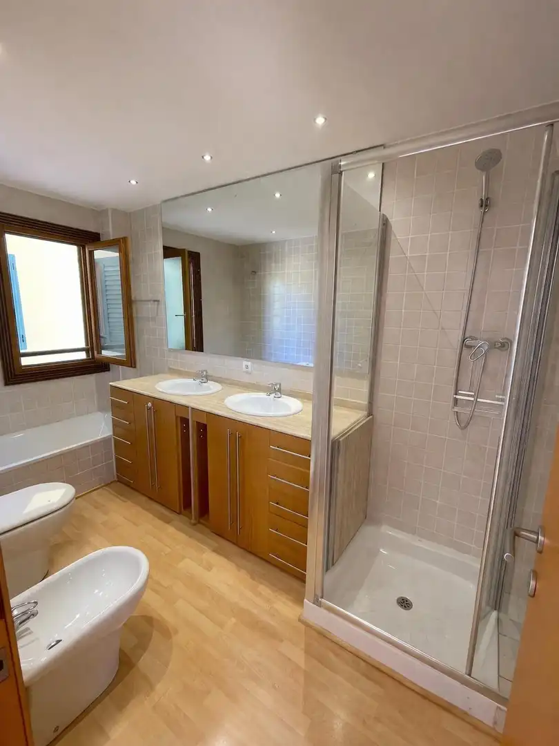Chalet con piscina en alquiler en Pobles del Nord, imagen 21