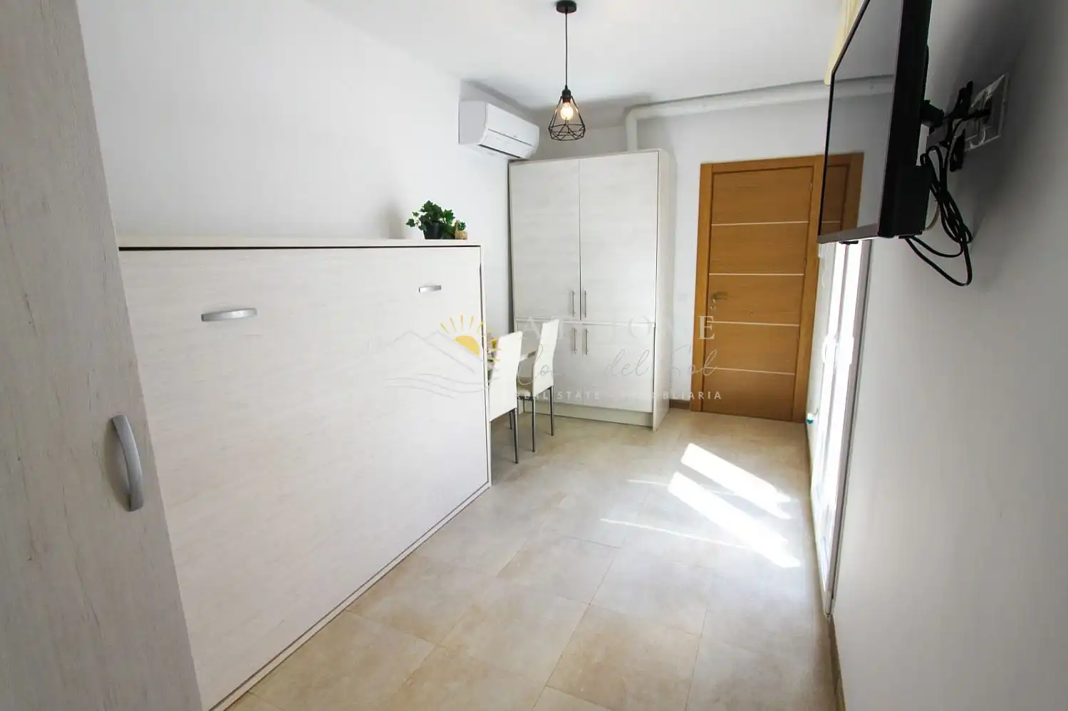 Habitación de Casa o chalet en venta en Torrox con Terraza y Microondas