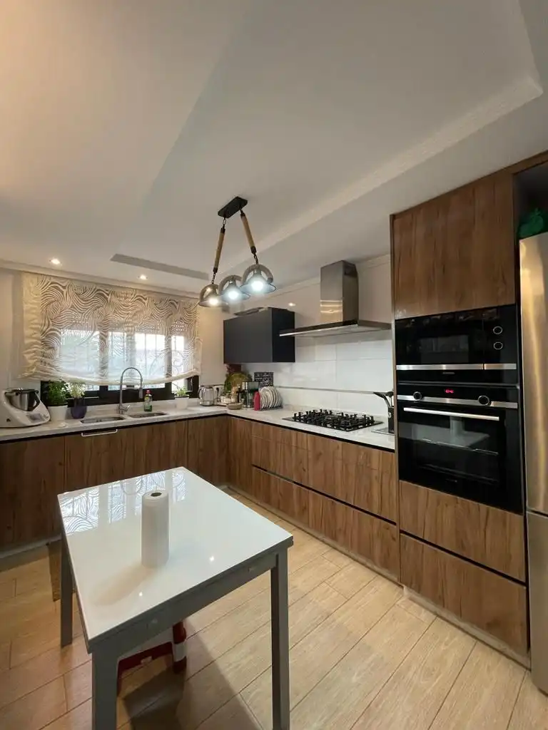 Cocina de Casa adosada en venta en Melilla con Aire acondicionado, Jardín privado y Terraza
