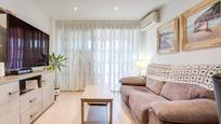 Living room of Flat for sale in  Barcelona Capital