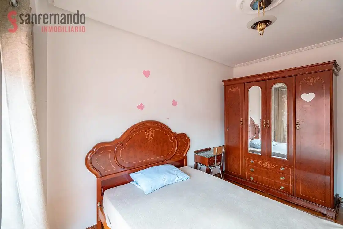 Habitación de Piso en venta en Santander con Parquet