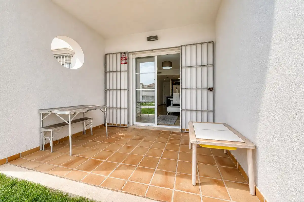 Terraza de Planta baja en venta en Chullera