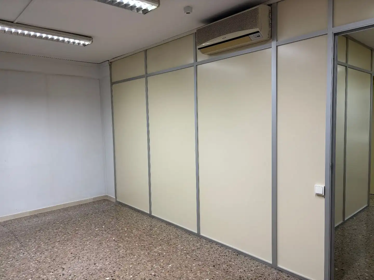 Büro mit Aufzug zum Verkauf in Doctor Cistaré 39, imagen 4