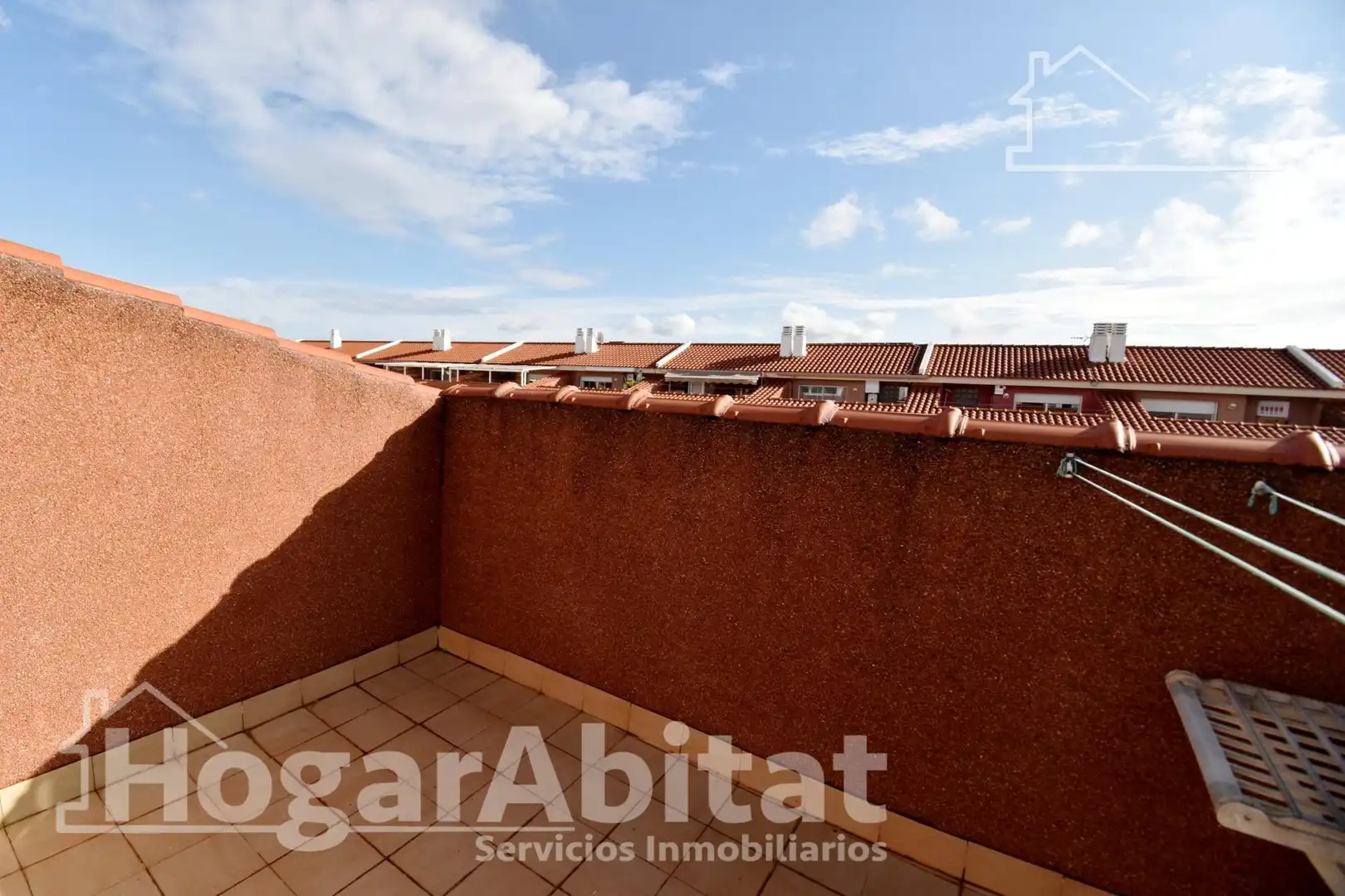 Vista exterior de Casa adosada en venda en Vila-real amb Aire condicionat, Calefacció i Terrassa