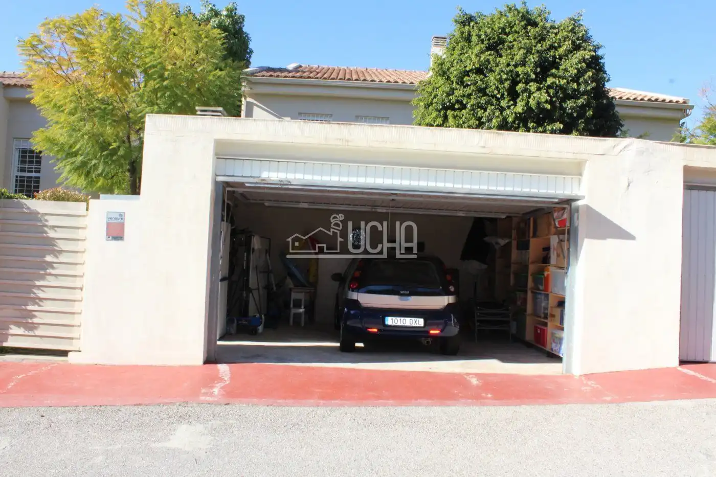 Parking de Casa adosada de alquiler en Bétera con Aire acondicionado, Calefacción y Jardín privado