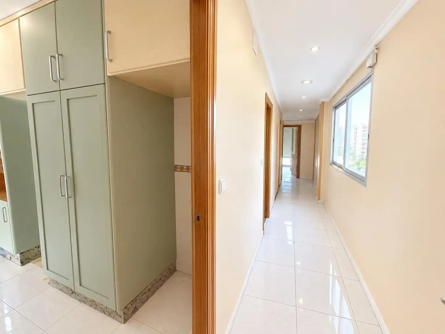 Piso en venta en Alzira con Balcón