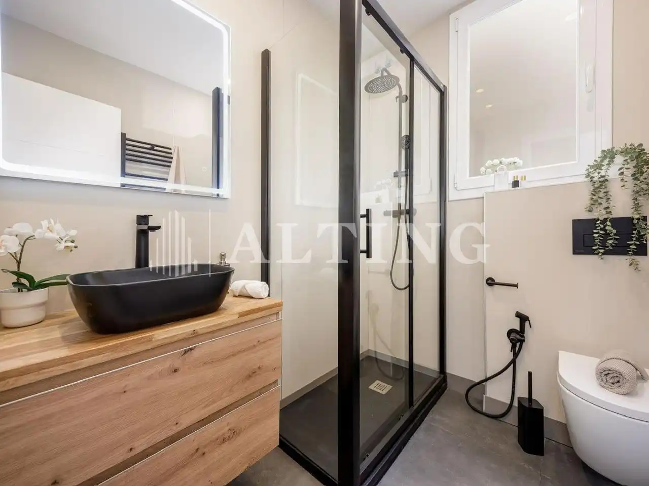 Baño de Piso en venta en Barcelona con Aire acondicionado, Parquet y Terraza
