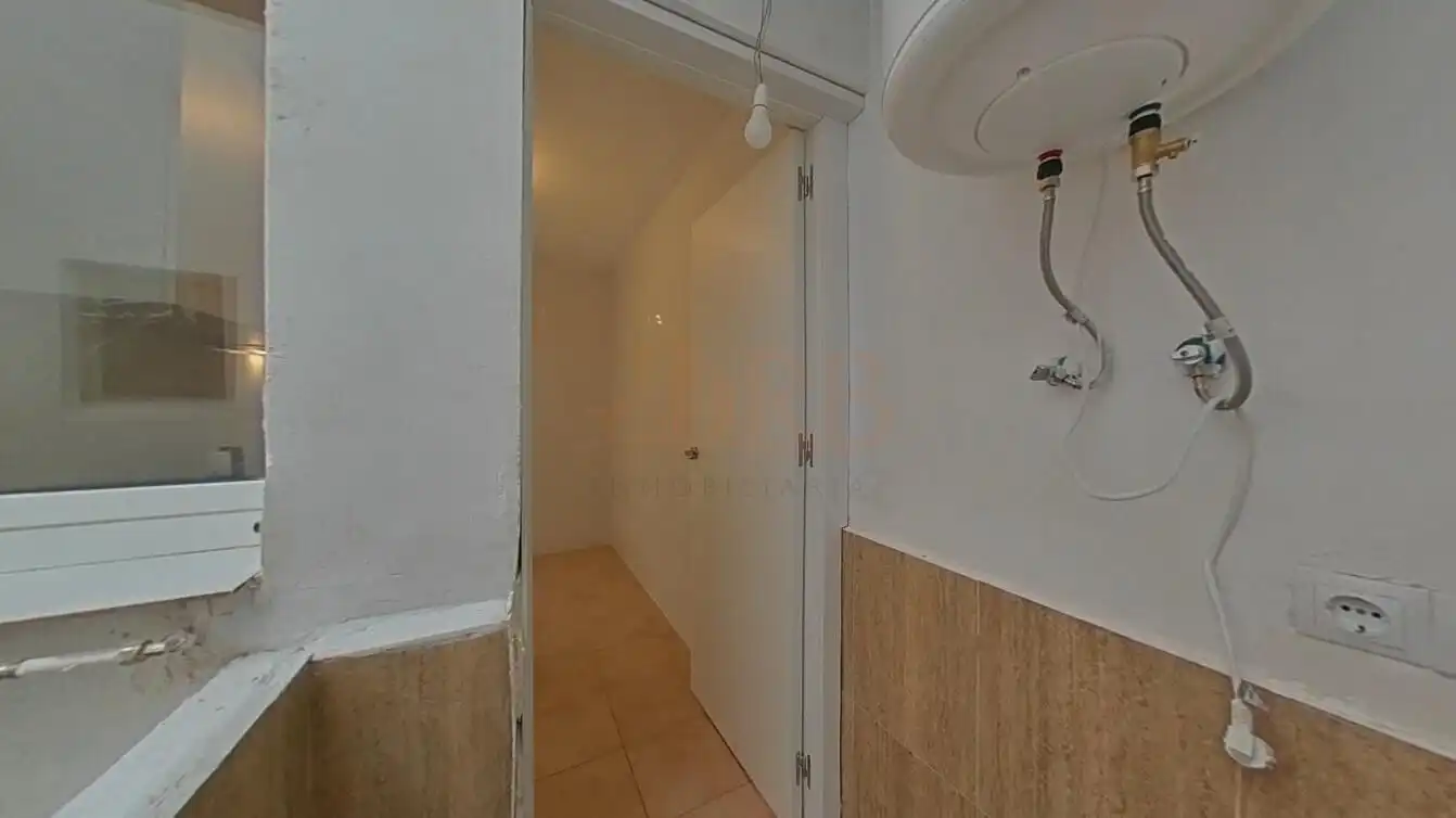 Piso en venta en Viladecans con Balcón