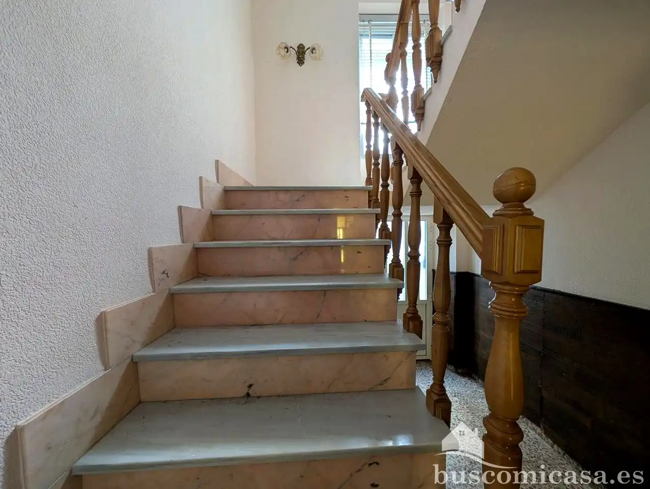 Houses for sale in Linares