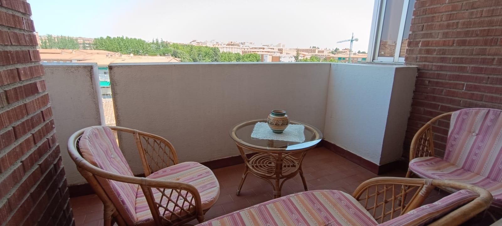 Terrassa de Pis en venda en Zamora Capital  amb Calefacció, Parquet i Terrassa