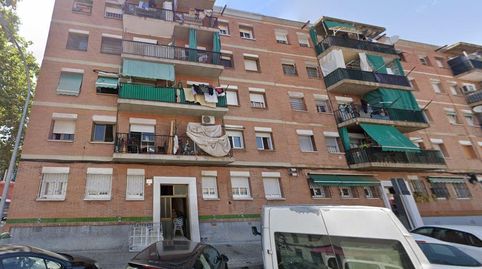PISO OKUPADO EN VENTA EN Ramon Jove de SABADELL Barcelona.