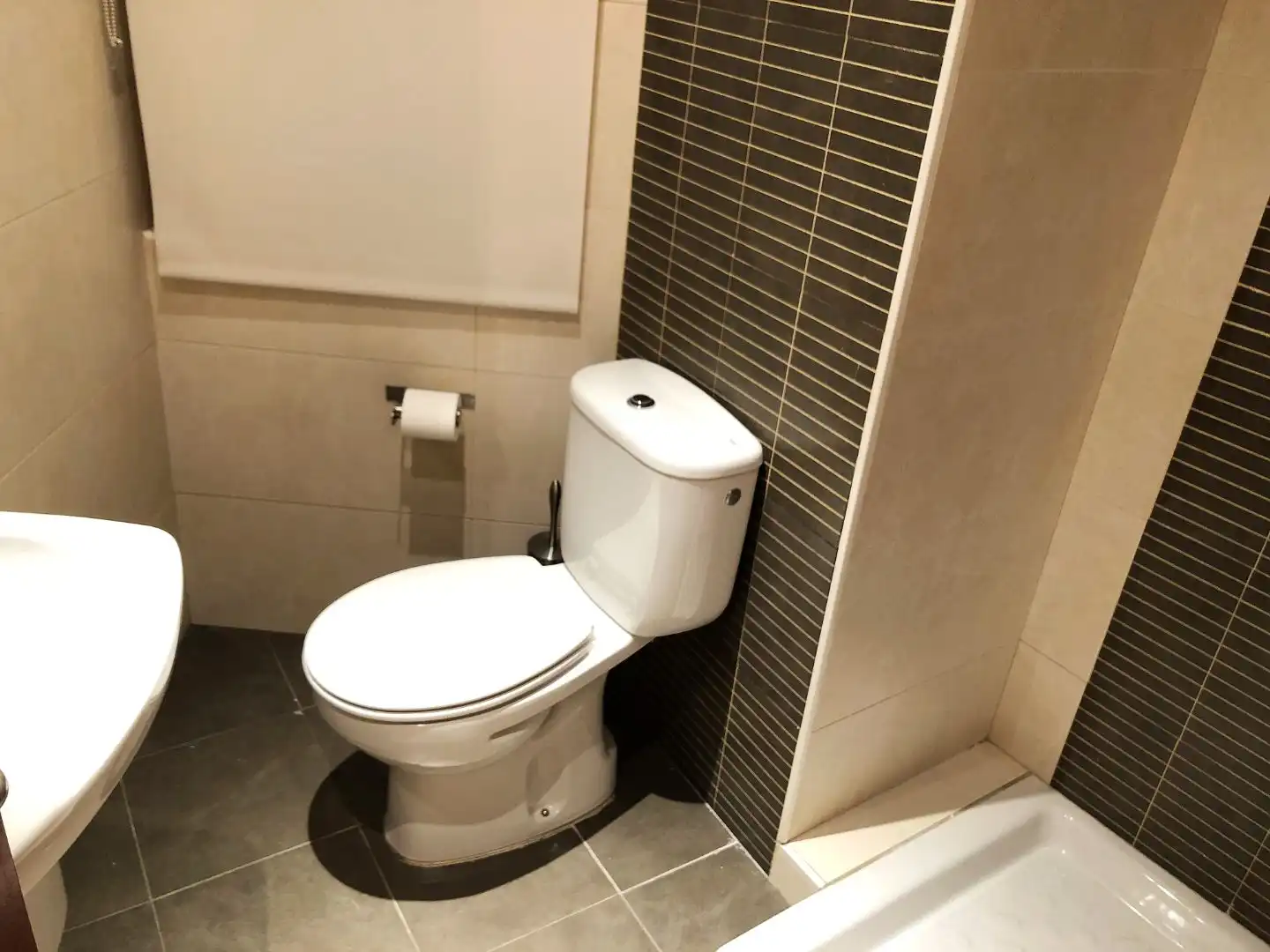 Bany de Oficina de lloguer en Granada