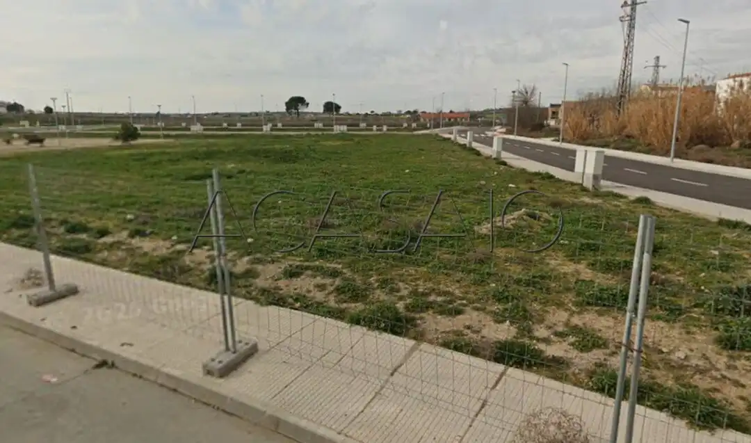 Lands and plots for sale in Yuncos
