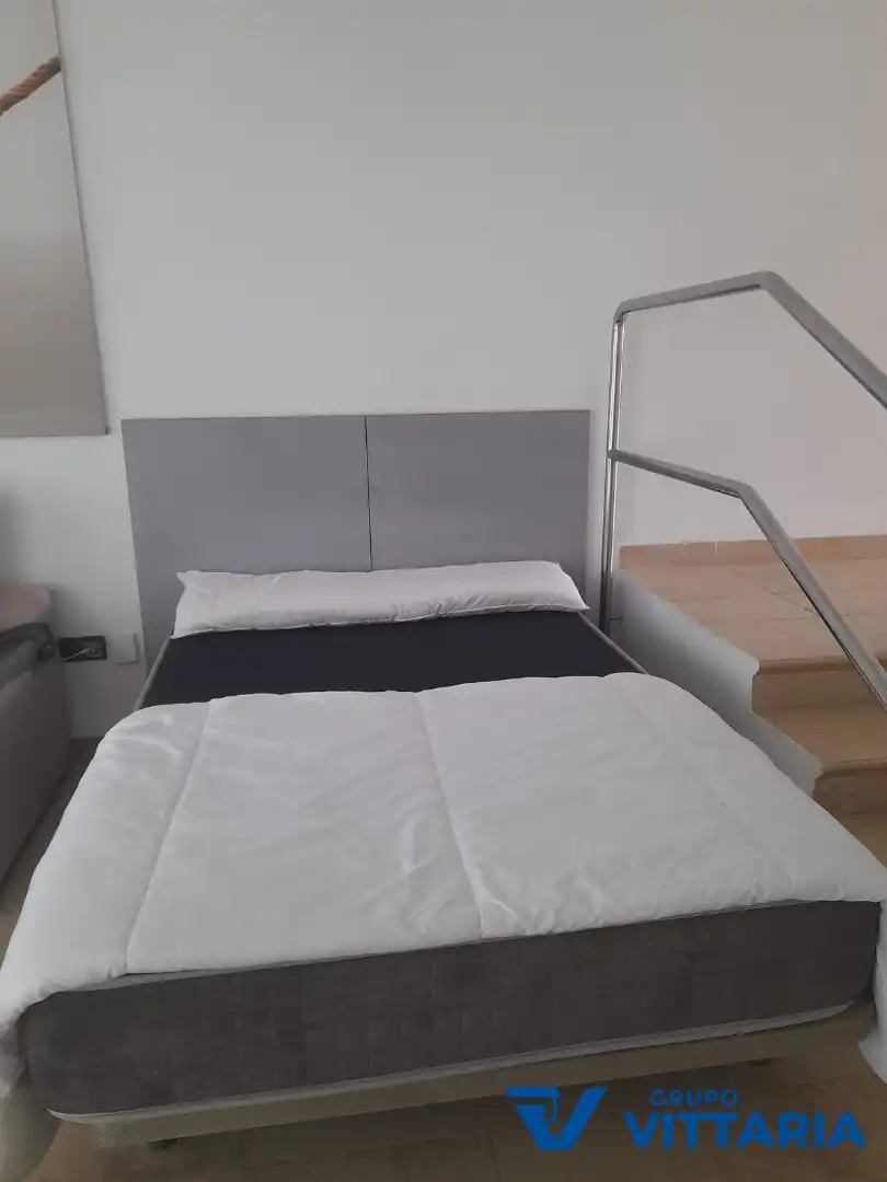 Flat with lift for sale in Avenida de la Envía, imagen 7