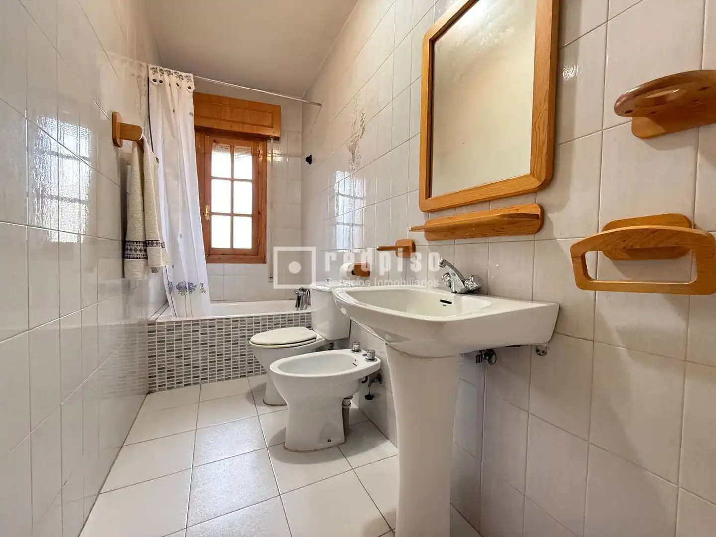 Bathroom of Houses for sale in Otero de Herreros  with Heating and Terrace