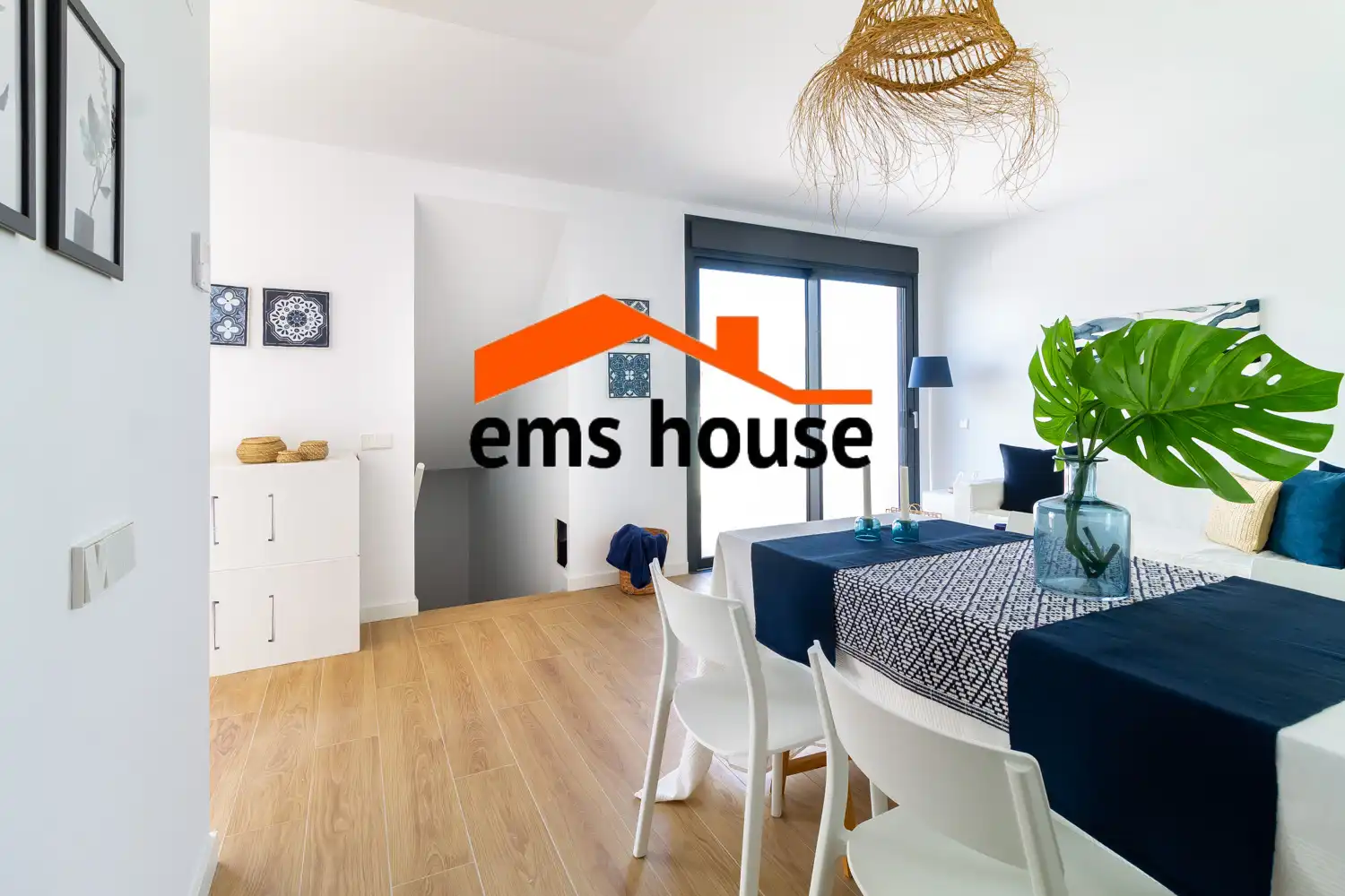 Ático de obra nueva con terraza en venta en Passeig de Josep Mundet 9, imagen 13