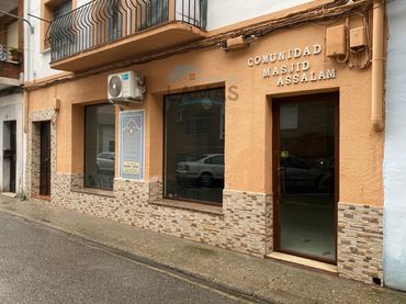 Business premises for sale in Calle Tirso Molina 20